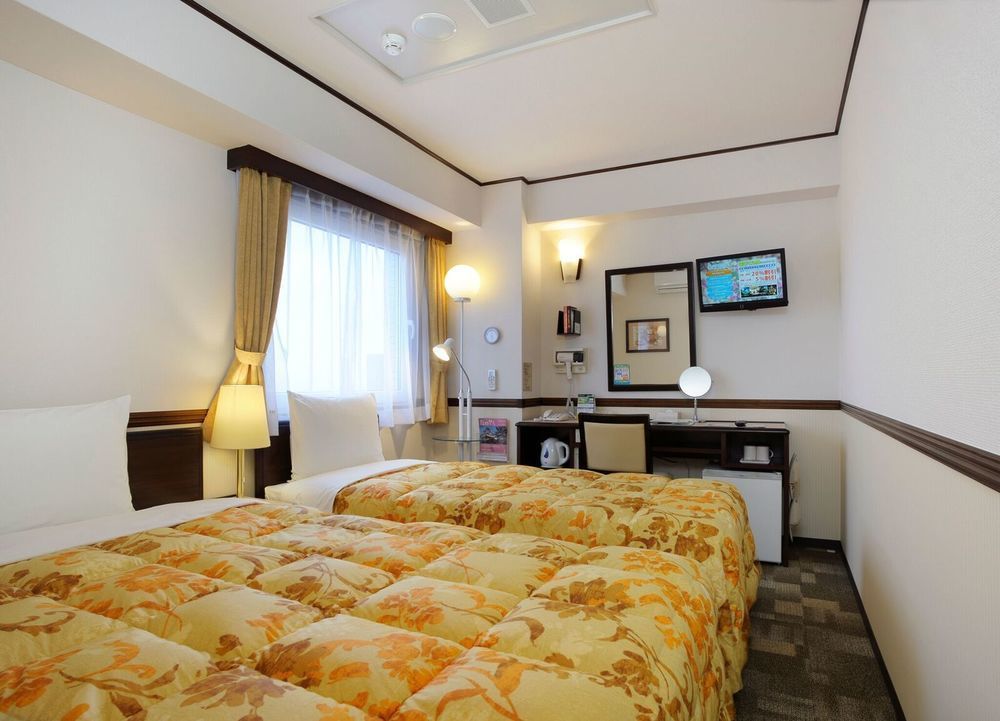 Toyoko Inn Oita Ekimae Eksteriør billede